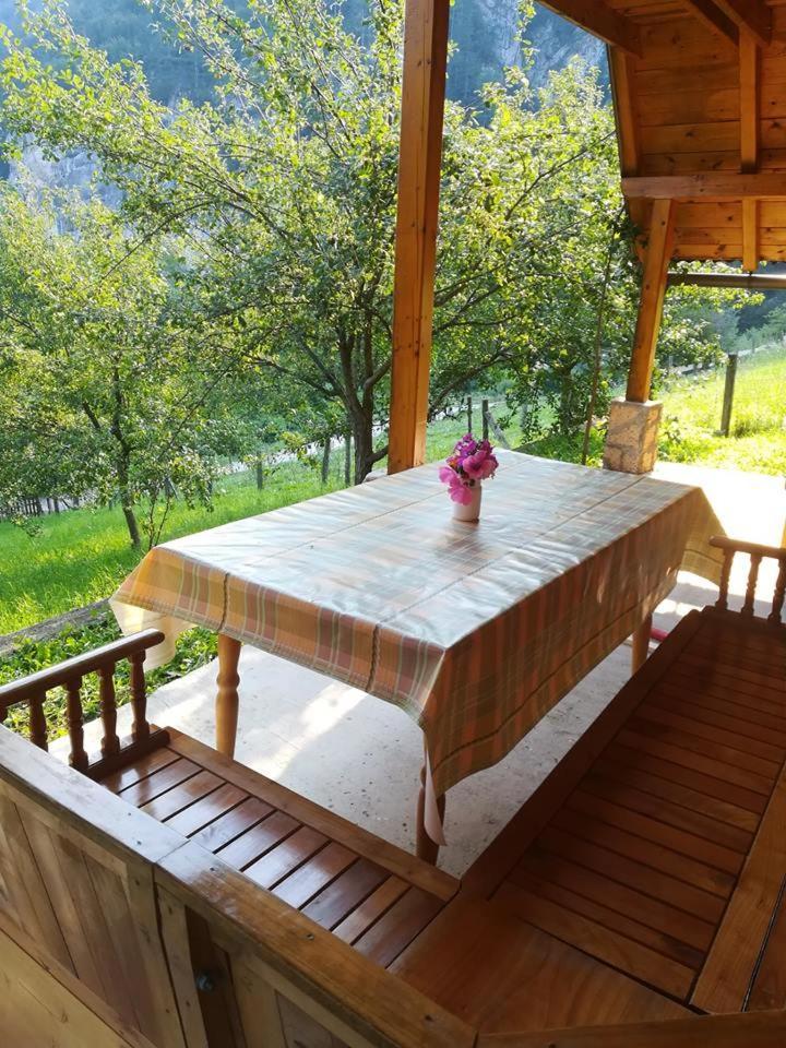 Vila Vikendica Neven Zaovine Exteriér fotografie